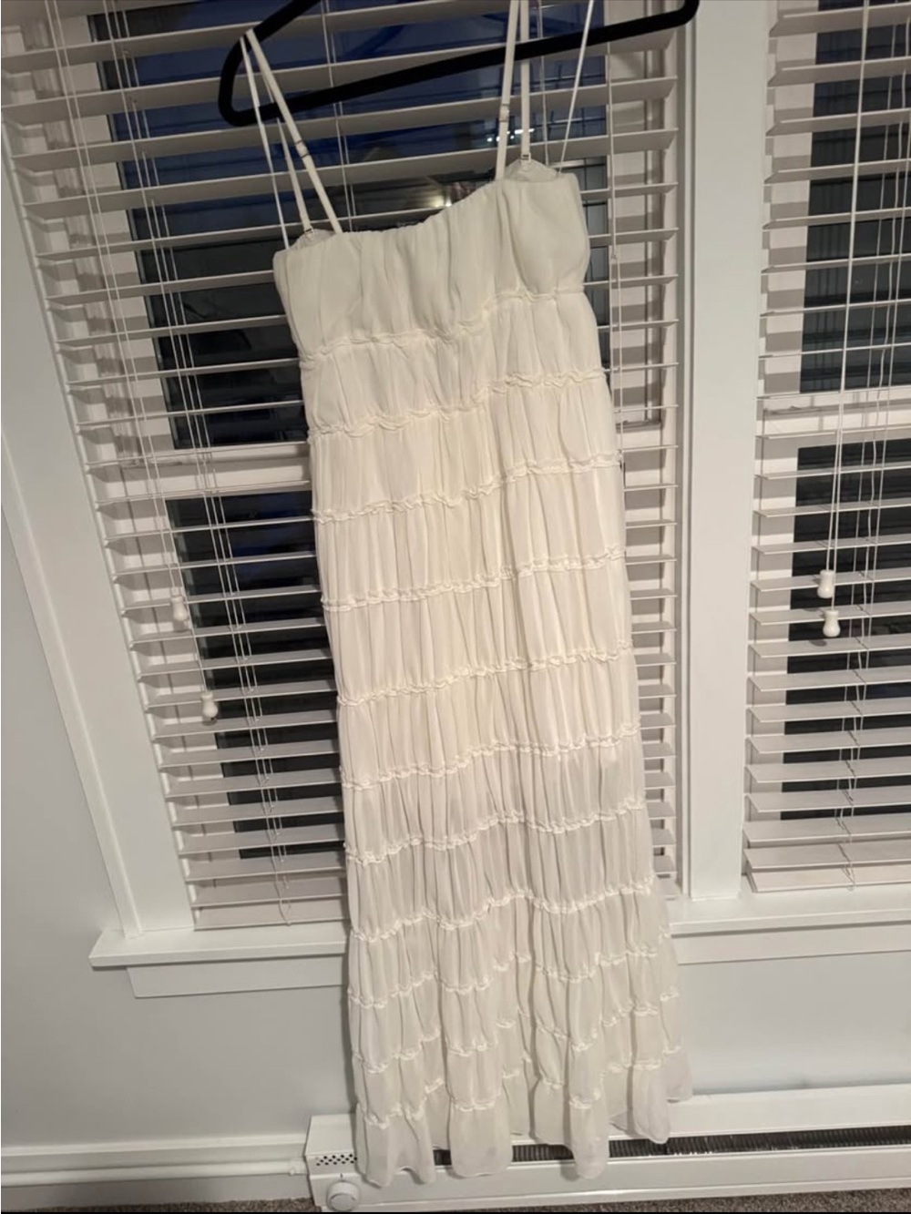White Sleeveless Ruffled Maxi Dress Abercrombie & Fitch - Picture 2 of 4